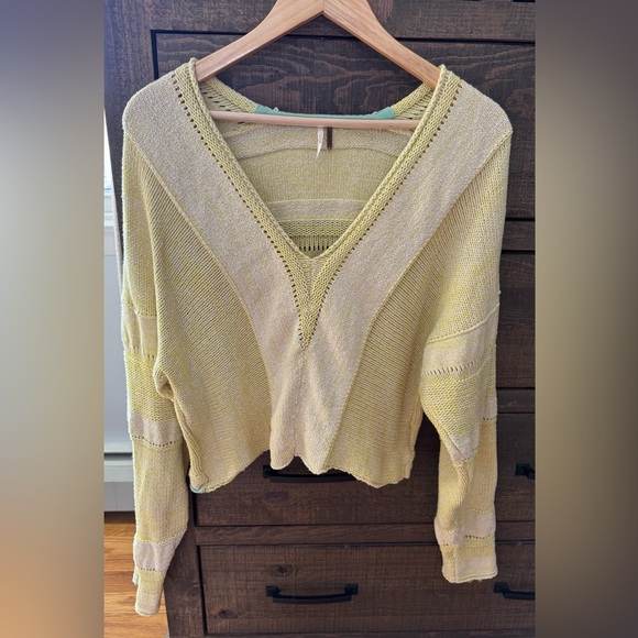 Free People Light Yellow V-Neck Sweater - Picture 2 of 6